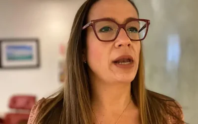 “Georgie Navarro busca discriminar contra todos los que no piensan como él”, asegura Dra. Elba Beatriz Rivera.