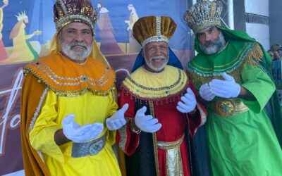 Llegan en adelanto los Reyes Magos al Petaca Iguina de Arecibo.